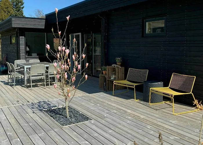 Summer House Near The At Gronninghoved *