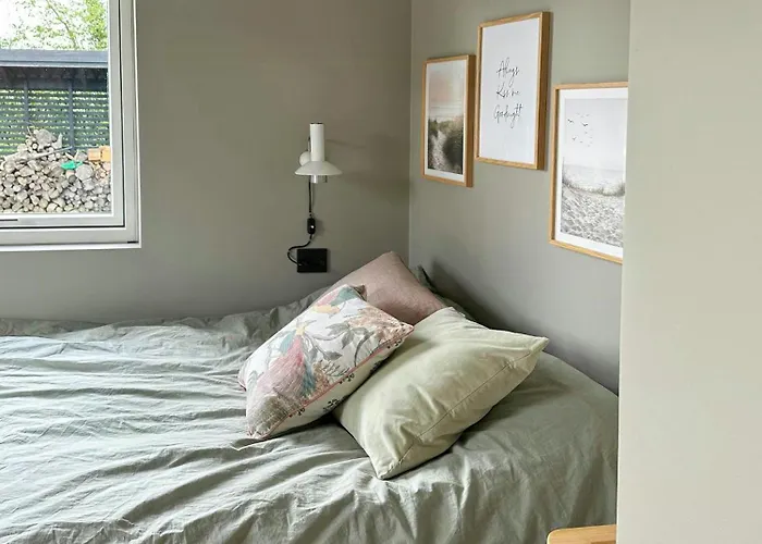 Casa vacanze Summer House Near The At Gronninghoved Binderup Strand